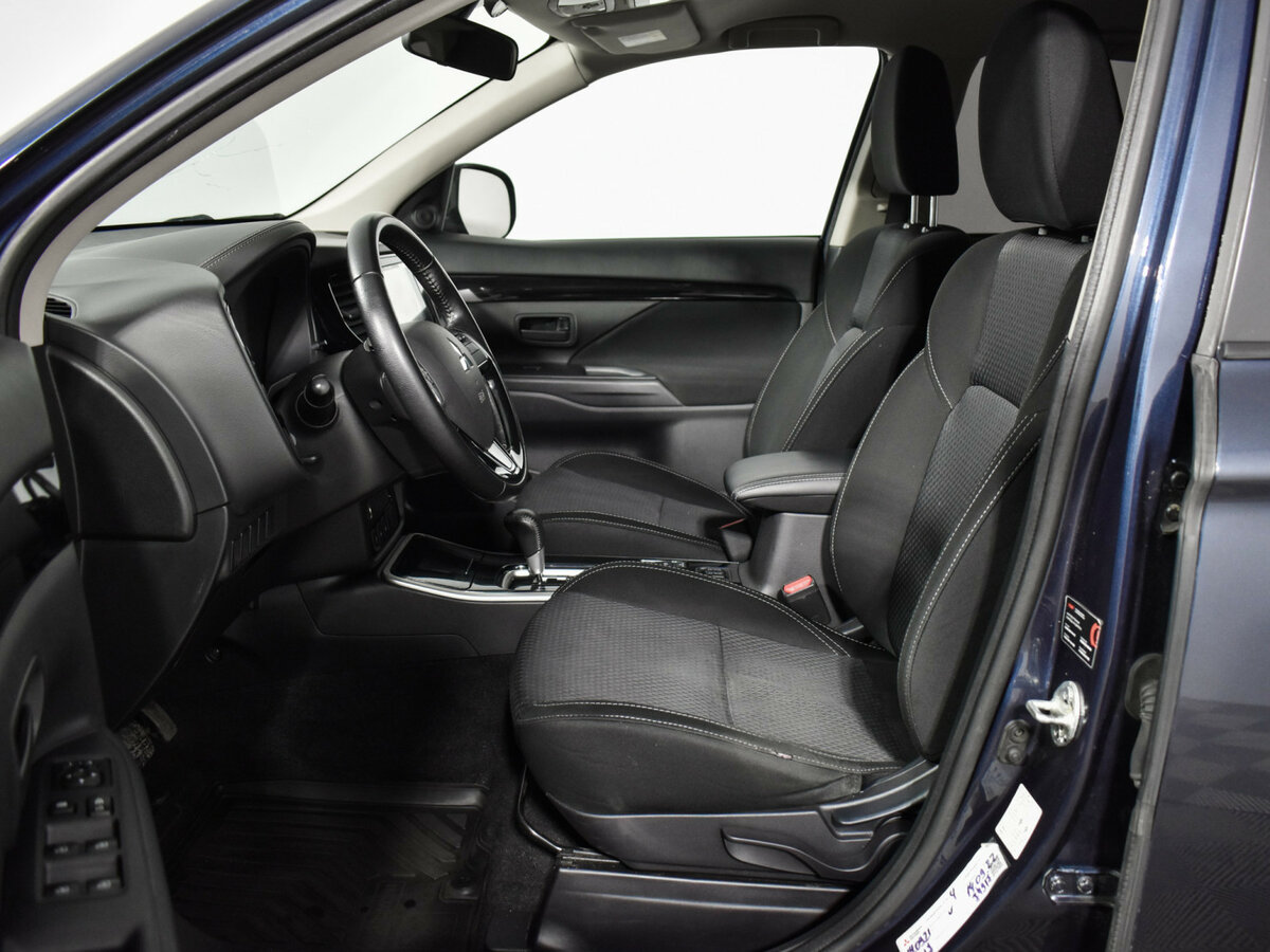 Купить Mitsubishi Outlander, 2019, 140 400 км.. Фото: #9