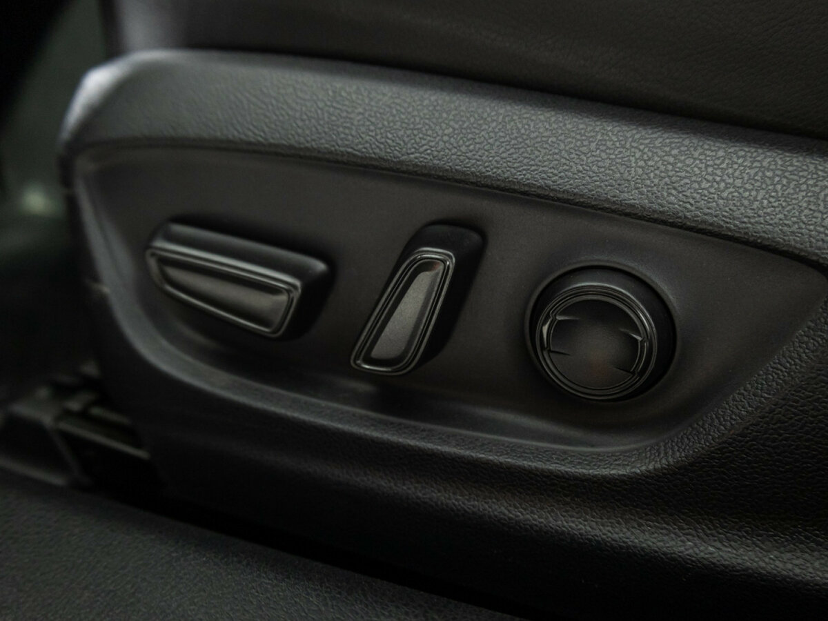 Купить Toyota Camry, 2020, 71 000 км.. Фото: #17