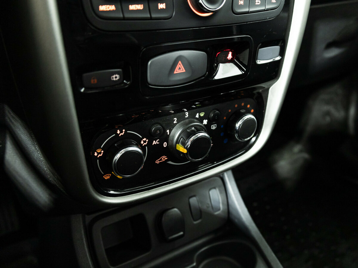 Купить Renault Duster, 2014, 212 600 км.. Фото: #15