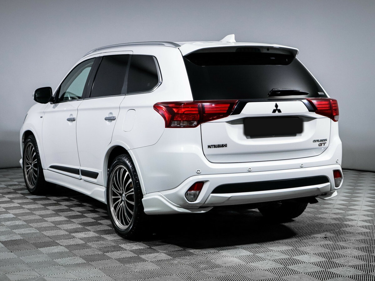 Купить Mitsubishi Outlander, 2018, 86 429 км.. Фото: #6