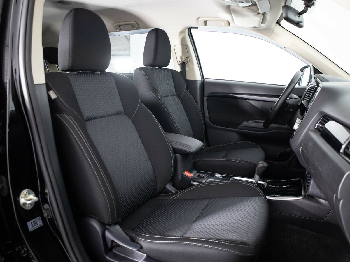 Купить Mitsubishi Outlander, 2020, 76 905 км.. Фото: #7