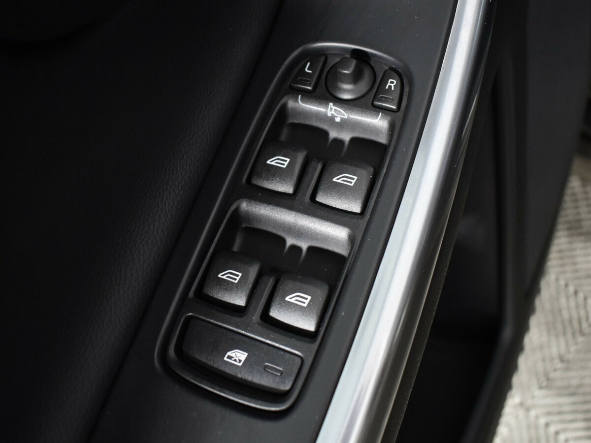 Купить Volvo XC60, 2014, 290 195 км.. Фото: #19