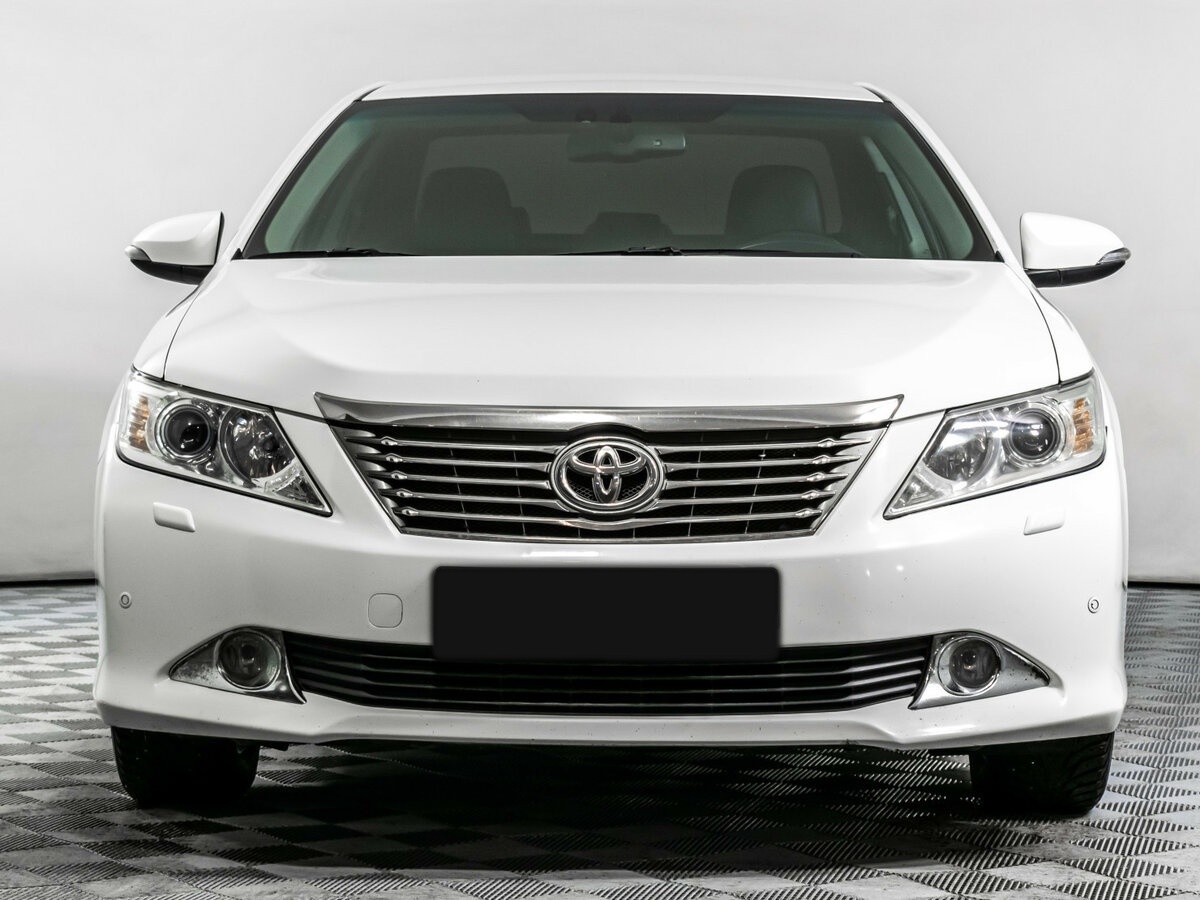 Купить Toyota Camry, 2014, 136 319 км.. Фото: #1