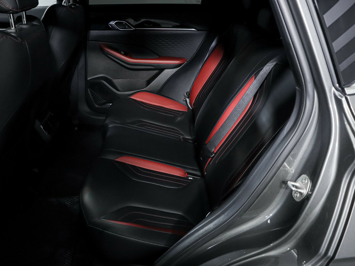 Купить Джили Кулрэй, 2024, 25 500 км.. Фото: #7