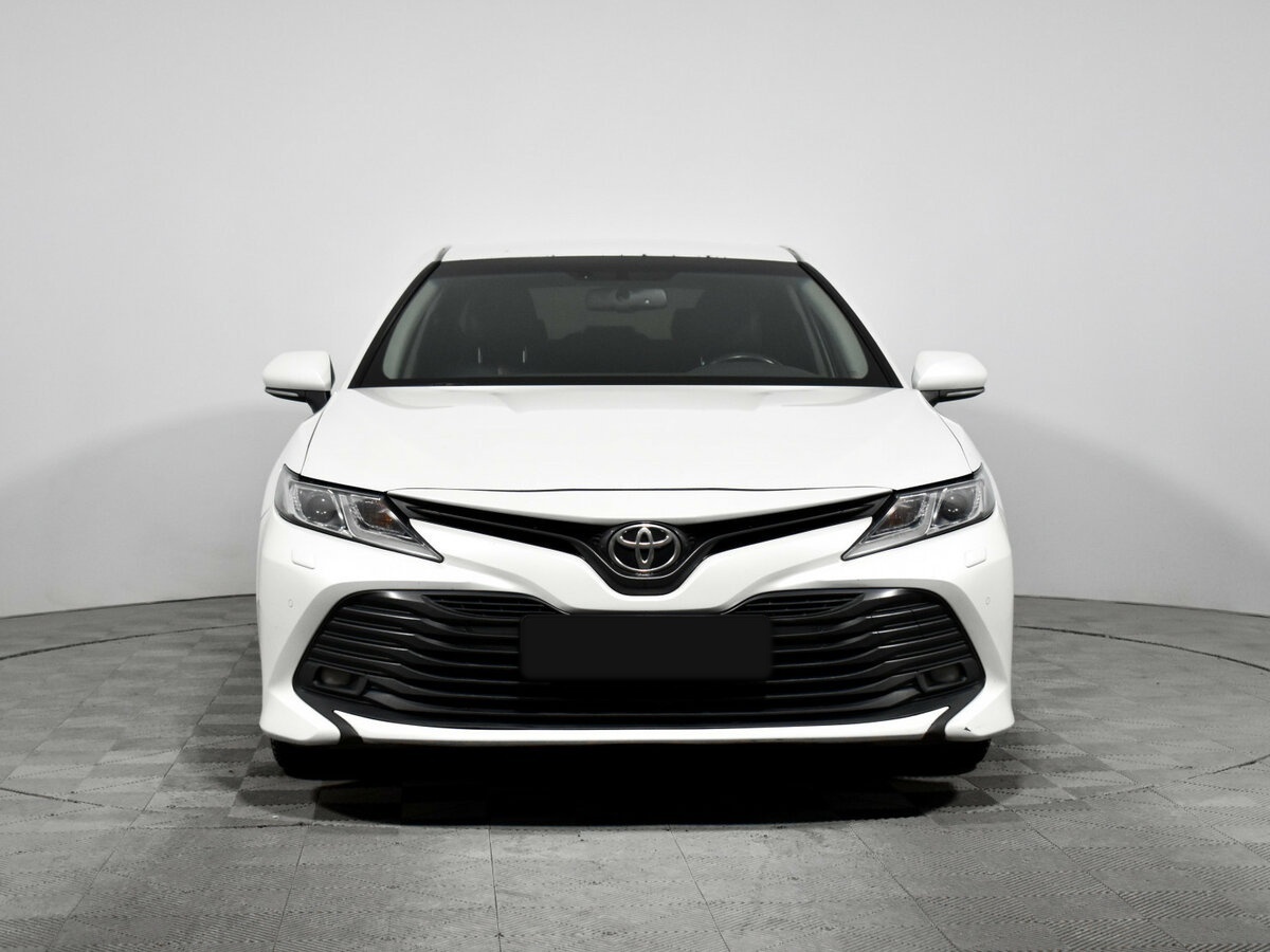 Купить Toyota Camry, 2020, 190 530 км.. Фото: #1
