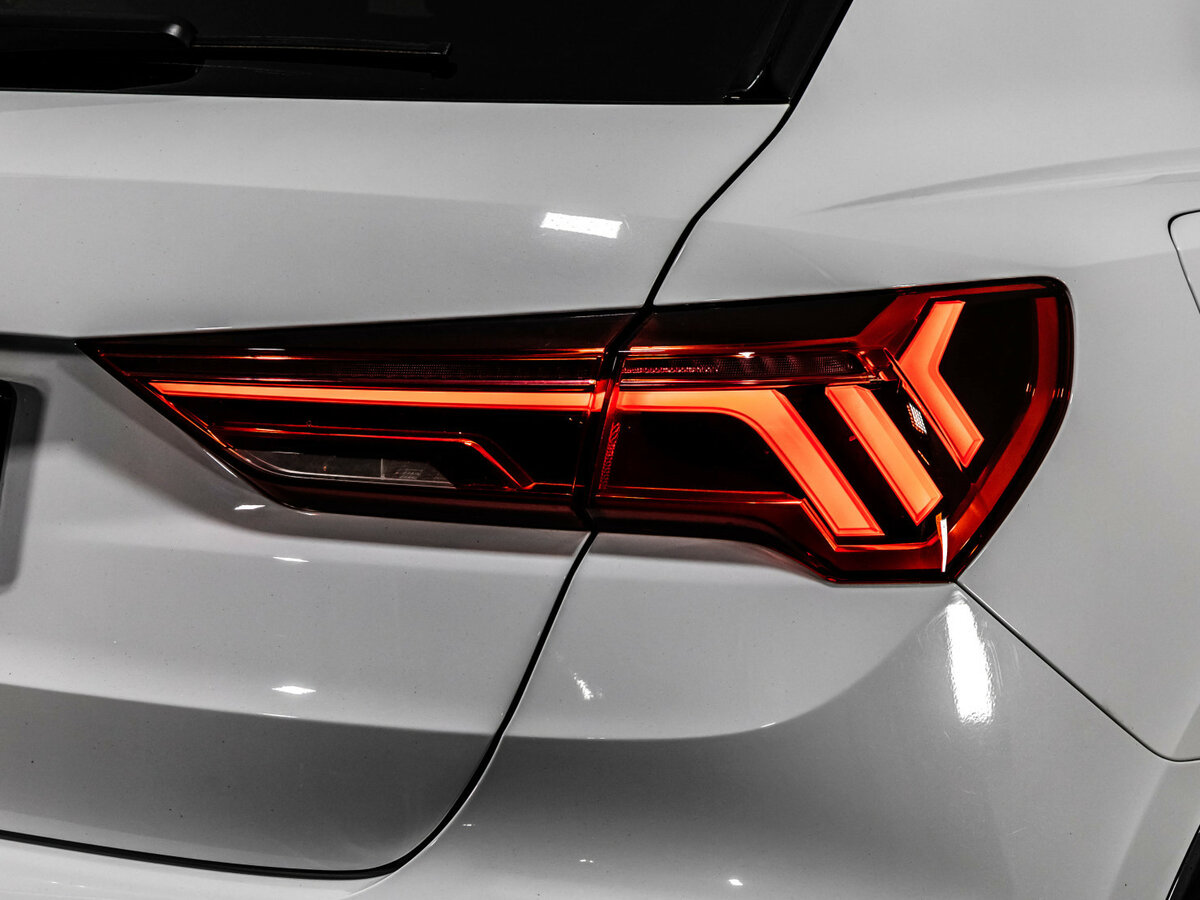 Купить Audi Q3, 2019, 167 387 км.. Фото: #5