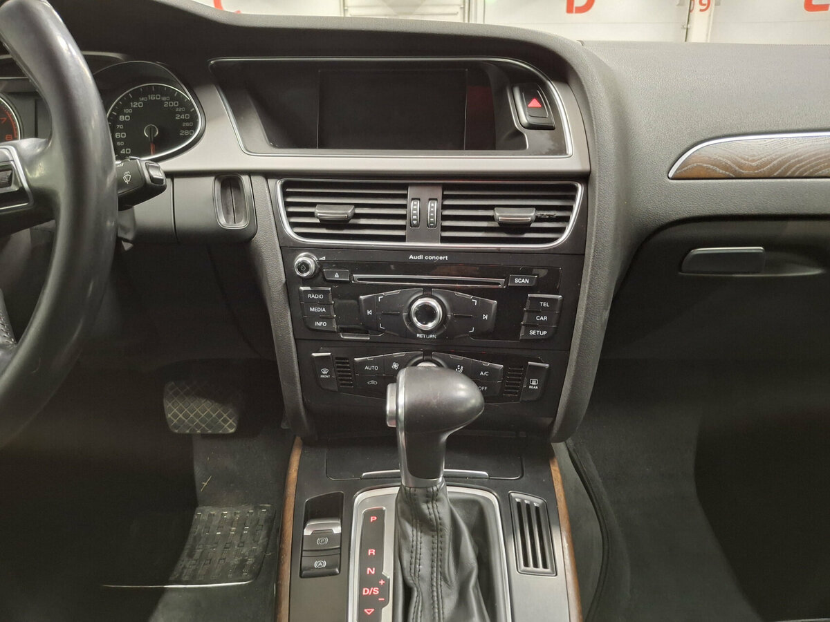 Купить Audi A4, 2015, 201 127 км.. Фото: #14